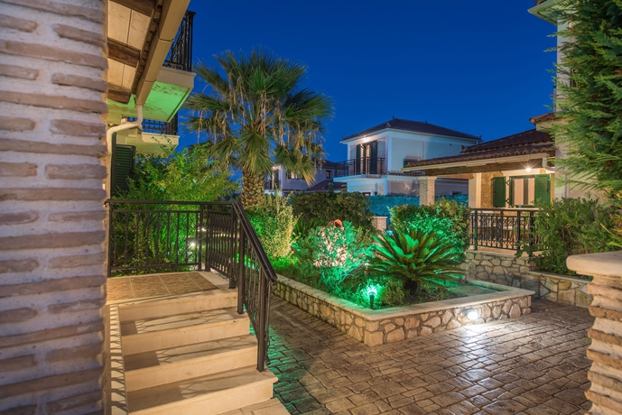 Imagen de los exteriores del Apartamentos Kookis Village. Foto 8