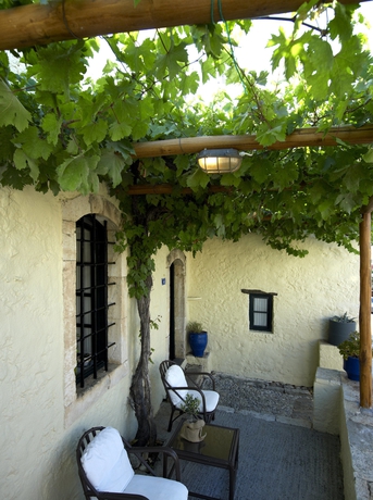 Imagen de los exteriores del Apartamentos Koutouloufari Village Holiday Club. Foto 9