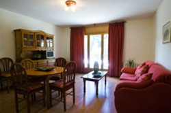 Imagen de los interiores del Apartamentos LAURANNA. Foto 3