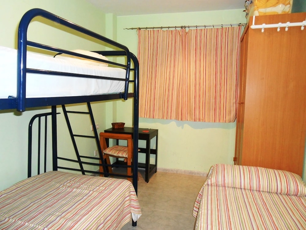 Imagen de la habitación del Apartamentos LITORAL COSTA DORADA - MILLET Only familias. Foto 6