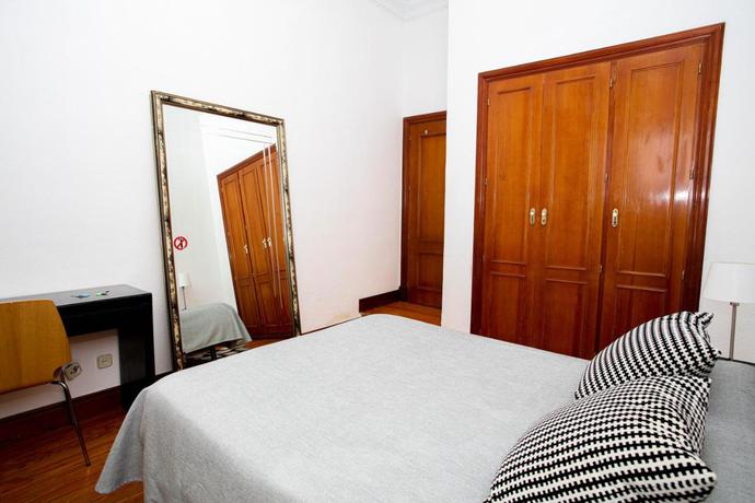 Imagen de la habitación del Apartamentos LOFTS Puerta del SOL. Foto 5