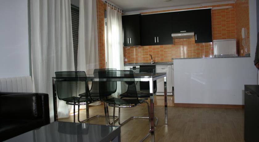 Imagen general del Apartamentos La Balandra de Muros. Foto 6