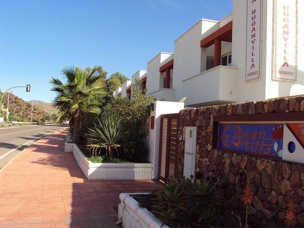 Imagen general del Apartamentos La Buganvilla. Foto 2