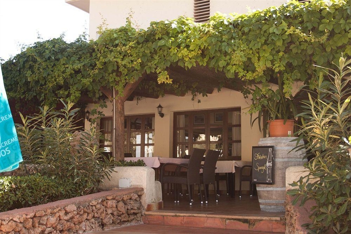 Imagen general del Apartamentos La Cabanya. Foto 4