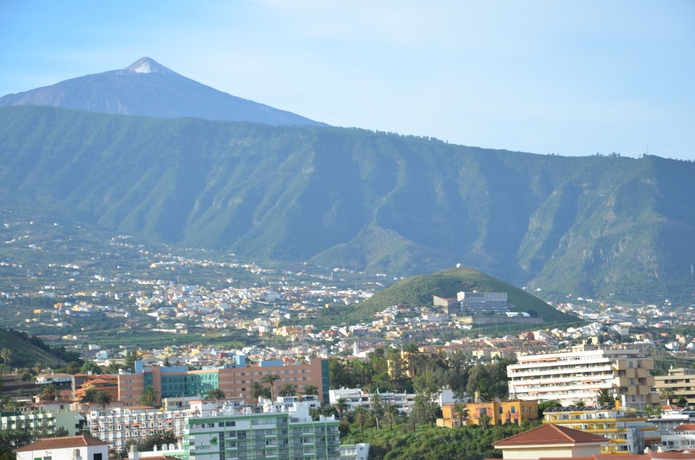 Imagen general del Apartamentos La Carabela. Foto 3