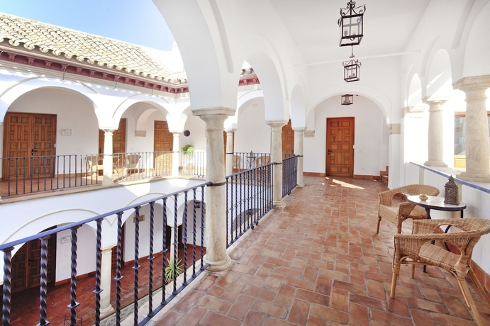 Imagen de los interiores del Apartamentos La Casa Del Aceite. Foto 19