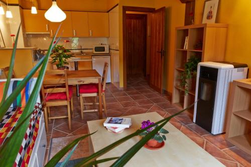 Imagen de la habitación del Apartamentos La Casona de Las Meninas. Foto 6