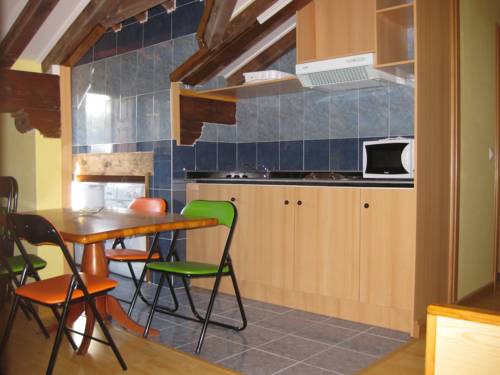 Imagen de la habitación del Apartamentos La Ce&ntilde;a. Foto 15