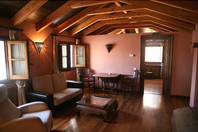 Imagen de la habitación del Apartamentos La Colegiata De Ronda. Foto 3