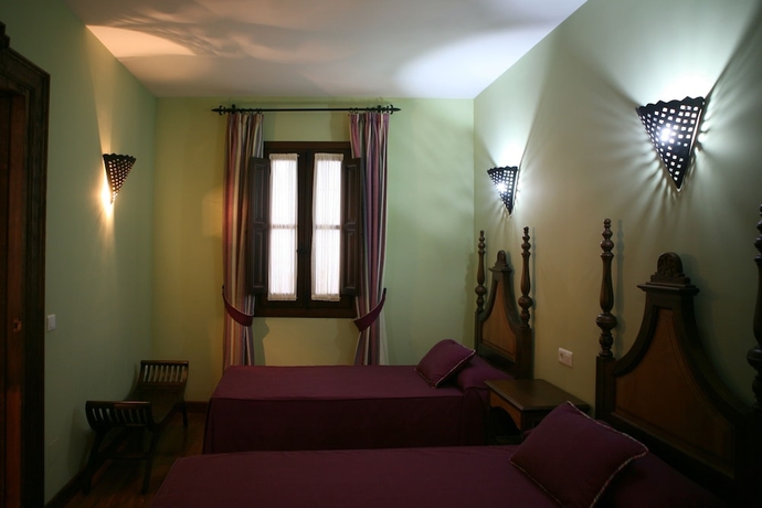 Imagen de la habitación del Apartamentos La Colegiata De Ronda. Foto 8
