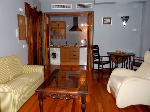 Imagen de la habitación del Apartamentos La Colegiata De Ronda. Foto 14