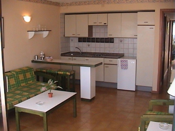 Imagen general del Apartamentos La Florida. Foto 11