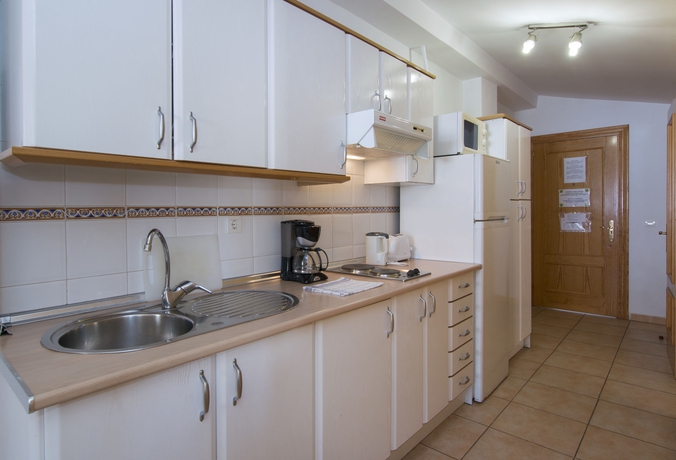 Imagen de la habitación del Apartamentos La Fonda, Benalmádena Pueblo. Foto 5