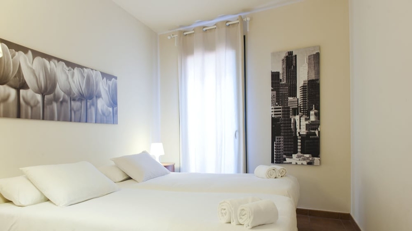 Imagen de la habitación del Apartamentos La Fonda, Cardona. Foto 2