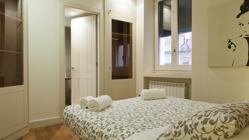 Imagen de la habitación del Apartamentos La Fonda, Cardona. Foto 10