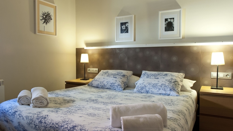 Imagen de la habitación del Apartamentos La Fonda, Cardona. Foto 11