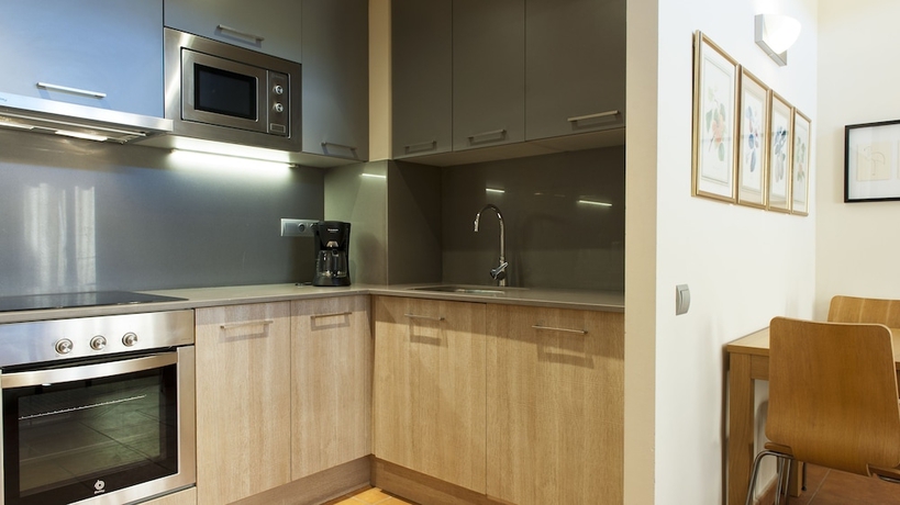 Imagen de la habitación del Apartamentos La Fonda, Cardona. Foto 14