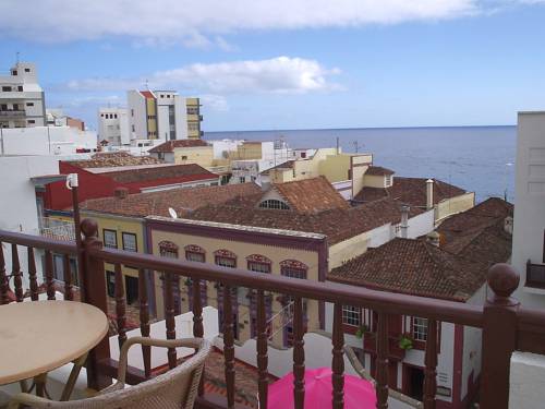 Imagen general del Apartamentos La Fuente, Santa Cruz de la Palma. Foto 2