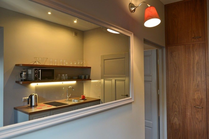 Imagen de la habitación del Apartamentos La Gioia Grey Stylish Apartments. Foto 14