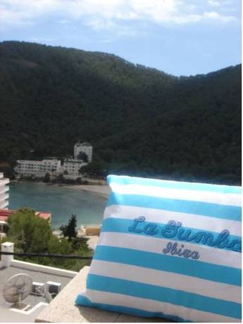 Imagen general del Apartamentos La Gumba. Foto 7