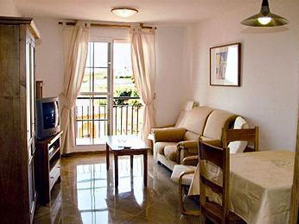 Imagen general del Apartamentos La Hacienda. Foto 9