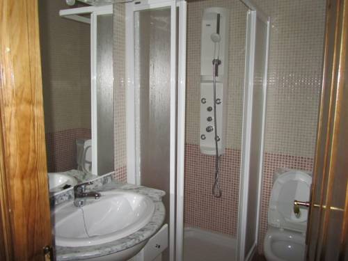 Imagen de la habitación del Apartamentos La Higar. Foto 4