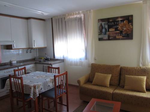 Imagen de la habitación del Apartamentos La Higar. Foto 12