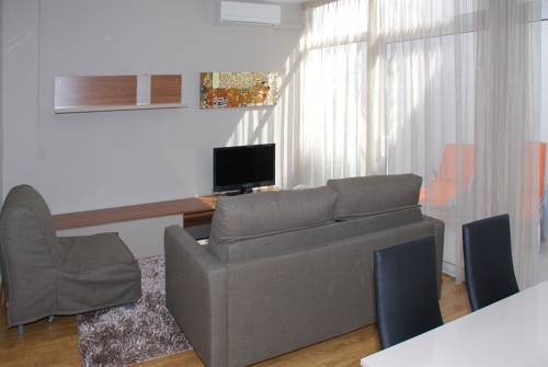 Imagen general del Apartamentos La Hispaniola Barcelona. Foto 4