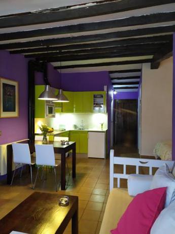 Imagen de la habitación del Apartamentos La Iguana. Foto 2