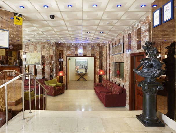 Imagen de los interiores del Apartamentos La Jabega. Foto 14