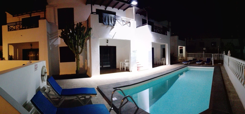 Imagen de la piscina del Apartamentos La Laguneta. Foto 13