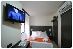 Imagen de la habitación del Apartamentos La Latina. Foto 7