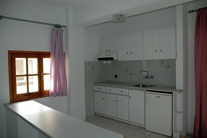 Imagen de la habitación del Apartamentos La Luna, Stalida. Foto 5