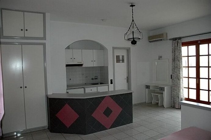Imagen de la habitación del Apartamentos La Luna, Stalida. Foto 8