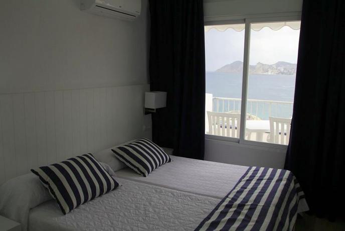 Imagen de la habitación del Apartamentos La Mar, Benidorm Centro. Foto 3