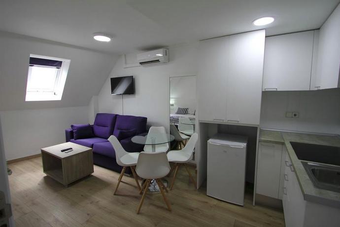 Imagen de la habitación del Apartamentos La Mar, Benidorm Centro. Foto 6