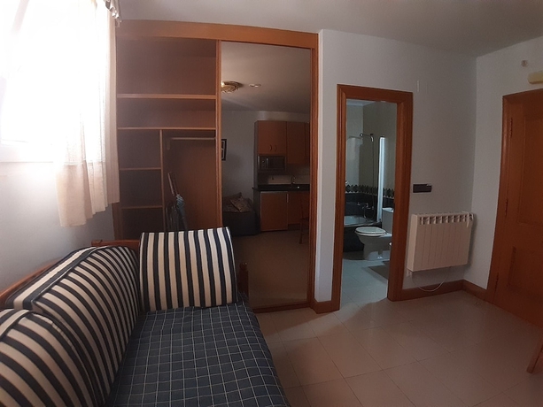 Imagen de la habitación del Apartamentos La Marina, Laredo. Foto 4