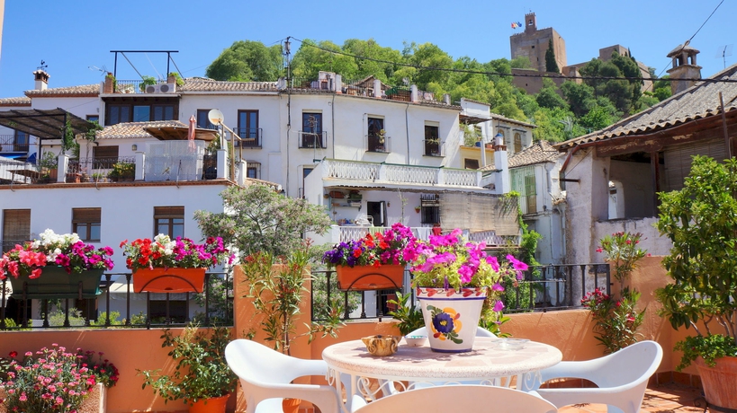 Imagen de los exteriores del Apartamentos La Miga. Foto 15