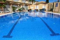 Imagen de la piscina del Apartamentos La Mojonera, Isla Plana. Foto 7