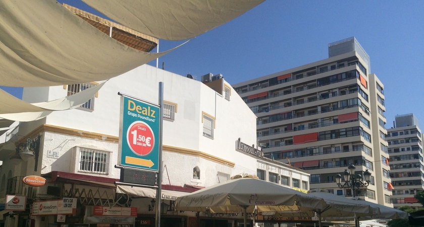 Imagen de los exteriores del Apartamentos La Nogalera. Foto 5