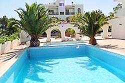 Imagen de la piscina del Apartamentos La Pampa. Foto 7