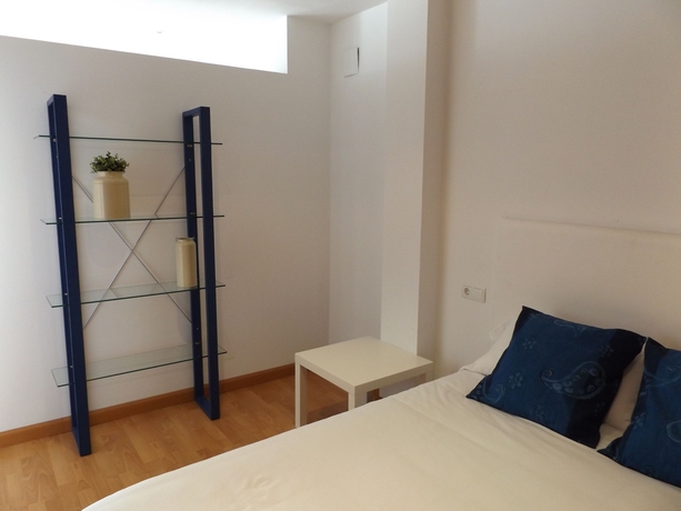 Imagen de la habitación del Apartamentos La Pérgola, Castellón de la Plana. Foto 6