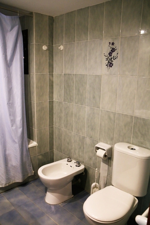 Imagen de la habitación del Apartamentos La Pineda. Foto 18