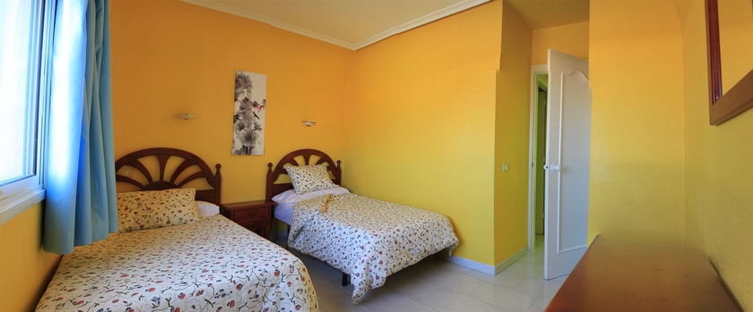 Imagen de la habitación del Apartamentos La Piramide, Costa de Antigua. Foto 9