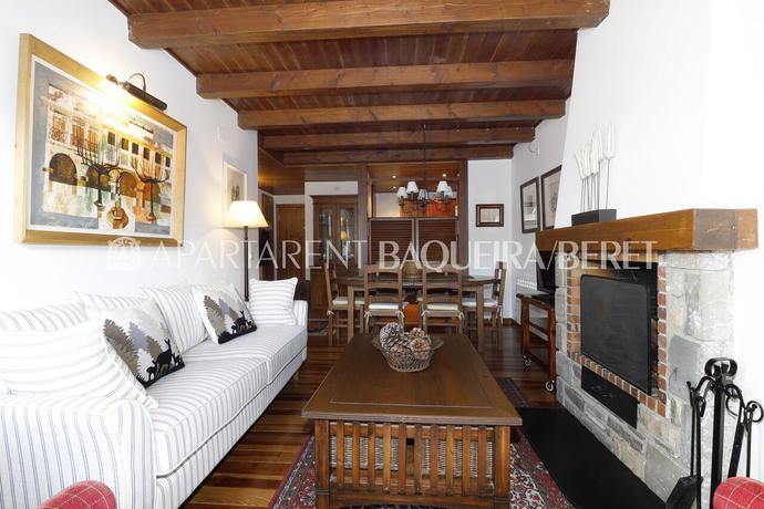 Imagen de la habitación del Apartamentos La Pleta Y Nin Cota 1700. Foto 3