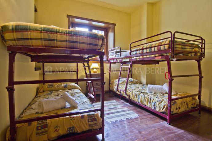 Imagen de la habitación del Apartamentos La Pleta Y Nin Cota 1700. Foto 7