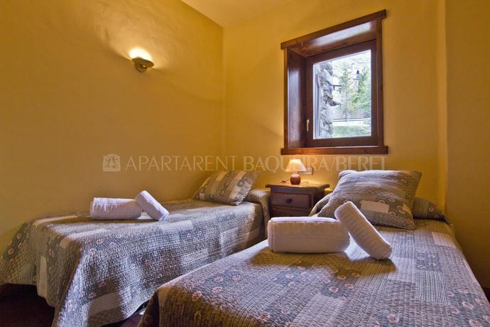 Imagen de la habitación del Apartamentos La Pleta Y Nin Cota 1700. Foto 8