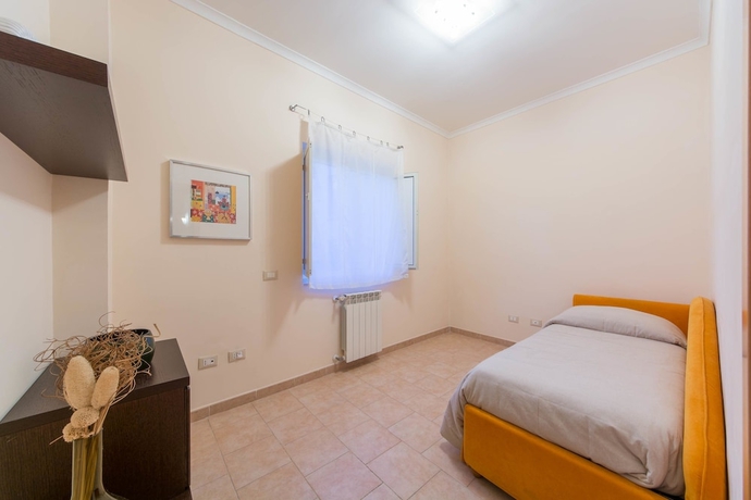 Imagen de la habitación del Apartamentos La Residenza, N&aacute;poles. Foto 2