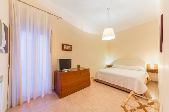 Imagen de la habitación del Apartamentos La Residenza, N&aacute;poles. Foto 4