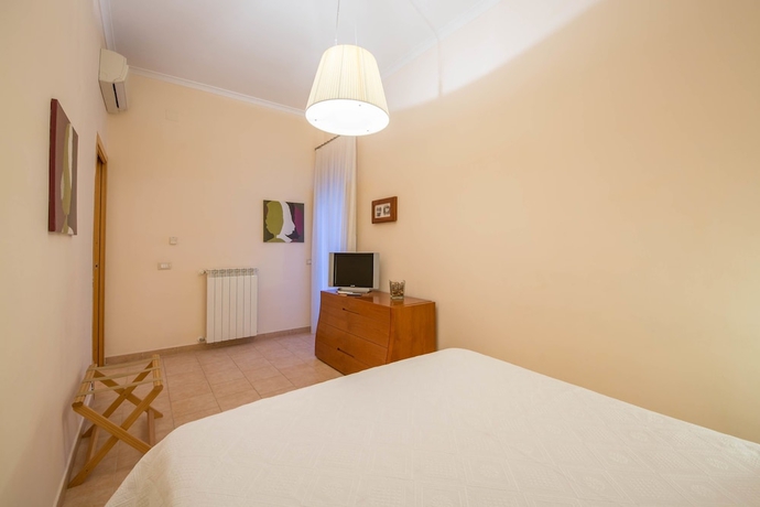 Imagen de la habitación del Apartamentos La Residenza, N&aacute;poles. Foto 13